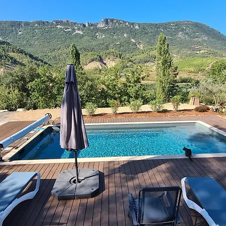 Le Petit Collet - Maison Papillon * Eygaliers (Drome)